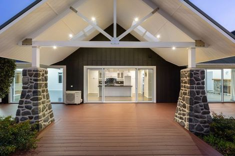 Photo of property in 144 Henwood Road, Paraite, New Plymouth, 4372