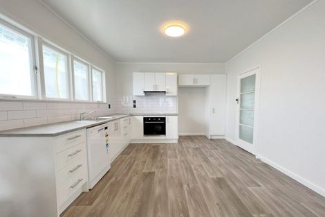 Photo of property in 5 Johnson Street, Dinsdale, Hamilton, 3204