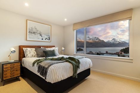 Photo of property in The Woods, 5/12 Dublin Street, Queenstown, 9300