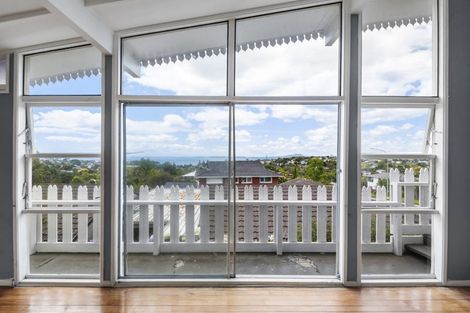 Photo of property in 93 Glamorgan Drive, Torbay, Auckland, 0630