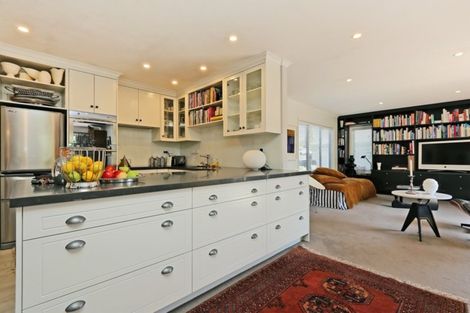 Photo of property in 48a Te Aute Road, Havelock North, 4130
