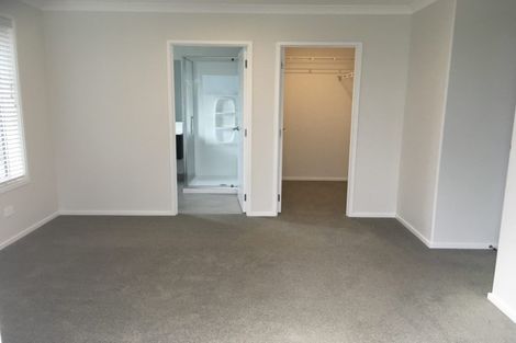 Photo of property in 5 Madeleine Place, Omokoroa, 3114