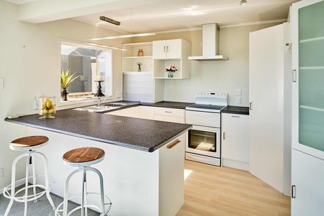 Photo of property in 79 Moana Road, Plimmerton, Porirua, 5026