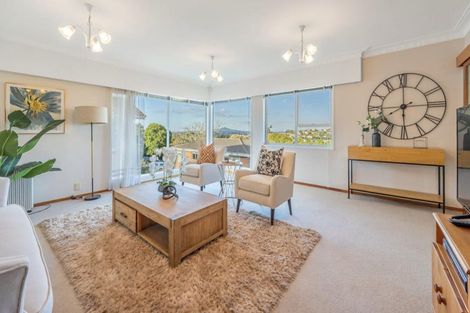 Photo of property in 118 Eban Avenue, Hillcrest, Auckland, 0627