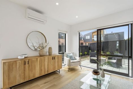 Photo of property in 1c Lowe Street, Belmont, Auckland, 0622