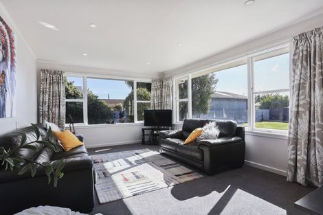 Photo of property in 82 East Belt, Rangiora, 7400