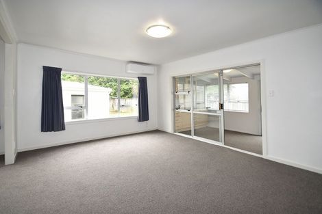 Photo of property in 13 Abel Tasman Avenue, Henderson, Auckland, 0610