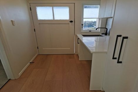 Photo of property in 141 Colwill Road, Massey, Auckland, 0614