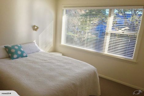 Photo of property in 2/1a Glandovey Road, Fendalton, Christchurch, 8052