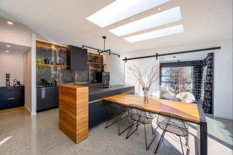 Photo of property in 9 Matipo Street, Wanaka, 9305