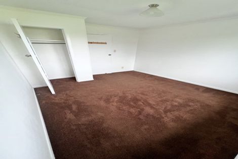 Photo of property in 93 Henderson Valley Road, Henderson, Auckland, 0612