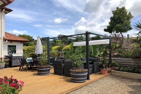 Photo of property in 37 Kingfisher Drive, Kerikeri, 0294