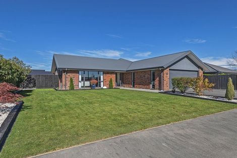 Photo of property in 25 Navy Loop, Rolleston, 7614