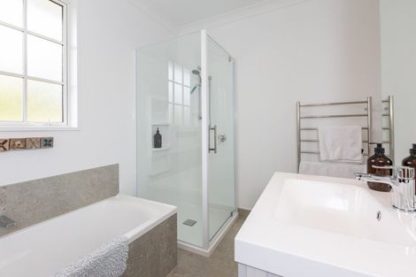 Photo of property in 26 Kopanga Road, Havelock North, 4130