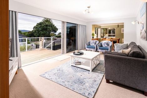 Photo of property in 39a Wharemauku Road, Raumati Beach, Paraparaumu, 5032