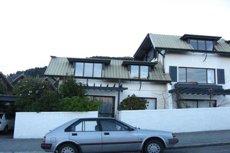 Photo of property in 10 Frankton Road, Queenstown, 9300