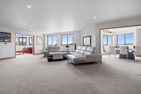 Photo of property in 570a Papamoa Beach Road, Papamoa Beach, Papamoa, 3118