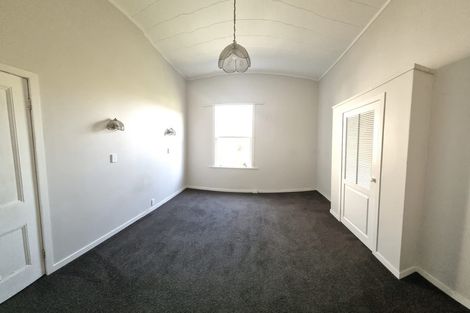 Photo of property in 10 Chesterton Street, Johnsonville, Wellington, 6037
