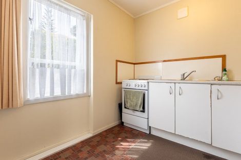 Photo of property in 16 Utauta Street, Waikanae, 5036