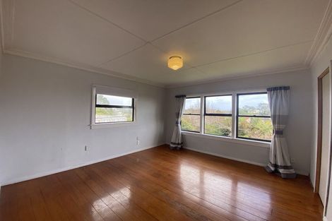 Photo of property in 2a Turehu Street, Merrilands, New Plymouth, 4312