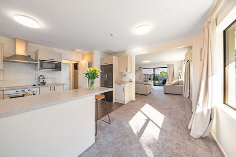 Photo of property in 2/35 New Brighton Road, Shirley, Christchurch, 8061
