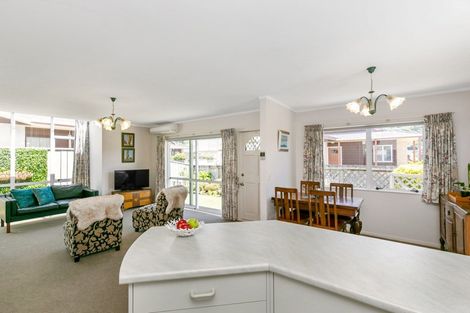 Photo of property in 30 Macalister Place, Miramar, Wellington, 6022