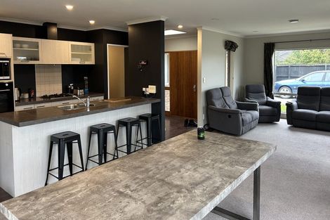 Photo of property in 42 Overbury Crescent, Rolleston, 7614