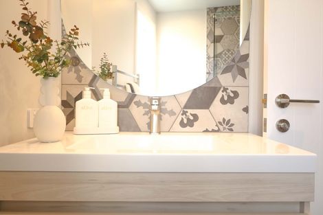 Photo of property in 10 Samuel Place, Terrace End, 4410