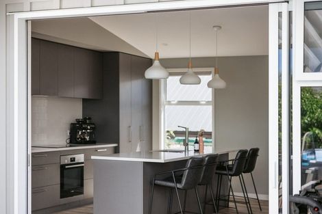 Photo of property in 19 Stingray Drive, Omokoroa, 3114