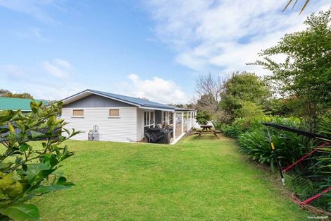Photo of property in 48 Captain Scott Road, Glen Eden, Auckland, 0602