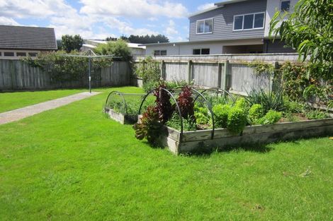Photo of property in 21 Ludlam Way, Otaki, 5512
