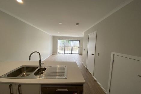 Photo of property in 13/125b Metcalfe Road, Ranui, Auckland, 0612