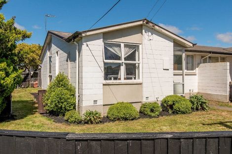 Photo of property in 32 Jollie Street, Linwood, Christchurch, 8062