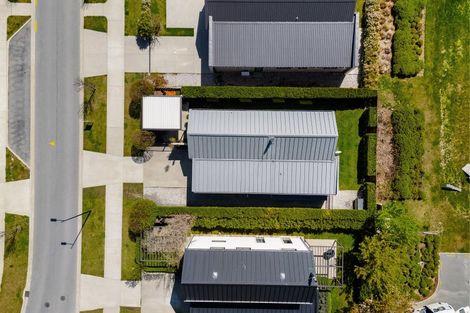 Photo of property in 54 Mount Linton Avenue, Wanaka, 9305