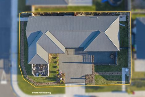 Photo of property in 13 Ellmers Street, Woodend, 7610