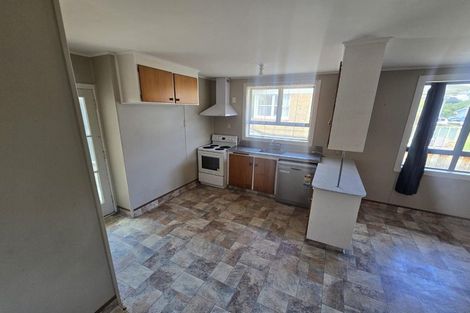 Photo of property in 17 Liston Crescent, Hillcrest, Hamilton, 3216