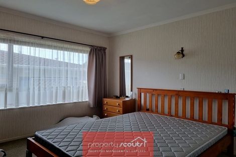 Photo of property in 2/2 Broadway, Waitara, 4320
