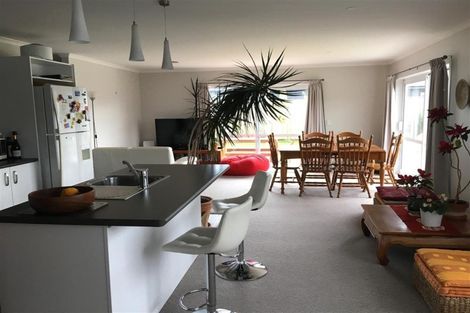 Photo of property in 14 Linwood Drive, Paraparaumu, 5032