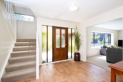 Photo of property in 9 Cumberland Rise, Taradale, Napier, 4112