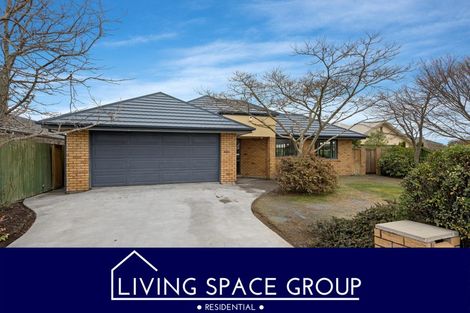 Photo of property in 3 Linkwater Way, Parklands, Christchurch, 8083