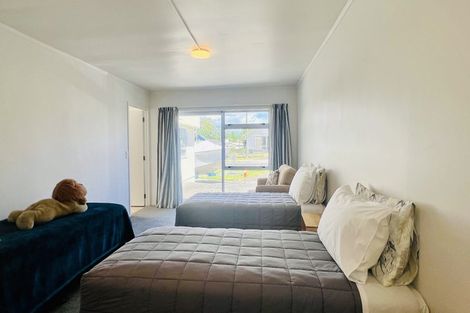 Photo of property in 98 Victoria Street, Coromandel, 3506