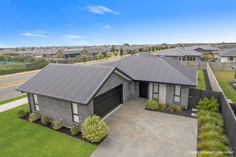 Photo of property in 160 Faringdon Boulevard, Rolleston, 7615