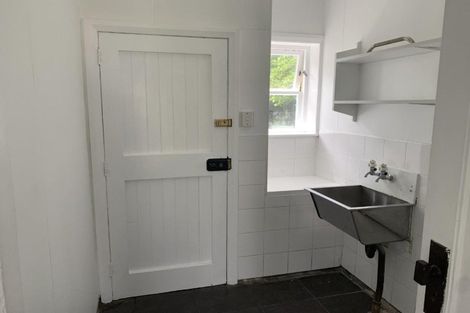 Photo of property in 7/9 Bell Street, Marton, 4710