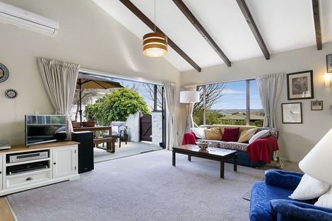 Photo of property in 15 Hilden Place, Hilltop, Taupo, 3330