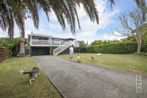 Photo of property in 28 Queen Street, Riverhead, 0820