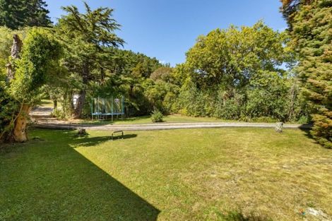 Photo of property in 15 Elmslie Road, Pinehaven, Upper Hutt, 5019