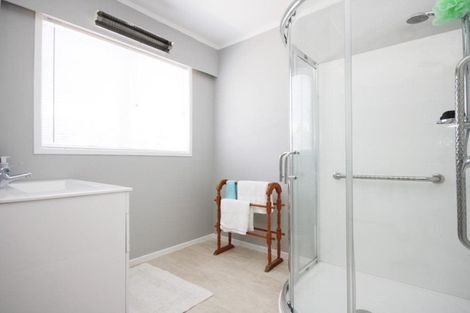 Photo of property in 201 Chartwell Avenue, Whangamata, 3620