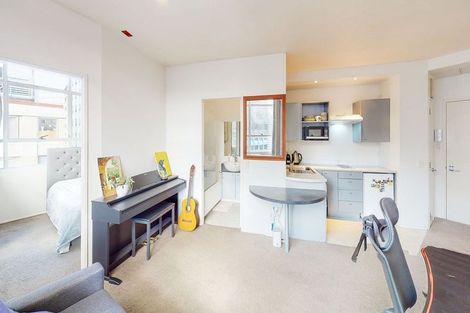 Photo of property in Hume House, 20/152u The Terrace, Wellington Central, Wellington, 6011