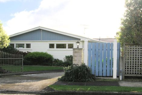 Photo of property in 25 Rata Street, Waikanae, 5036