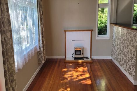 Photo of property in 195 Tukapa Street, Westown, New Plymouth, 4310